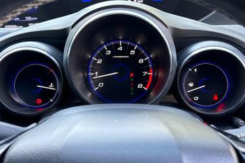 Honda Civic 1.8 i-VTEC SE Plus Navi Auto