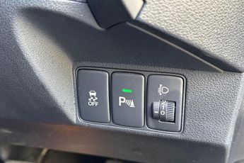 Honda Civic 1.8 i-VTEC SE Plus Navi Auto