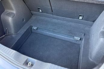 Honda Civic 1.8 i-VTEC SE Plus Navi Auto