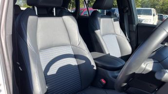 Toyota RAV4 2.5 VVT-h GPF Dynamic SUV 5dr Petrol Hybrid CVT Euro 6 (s/s) (21
