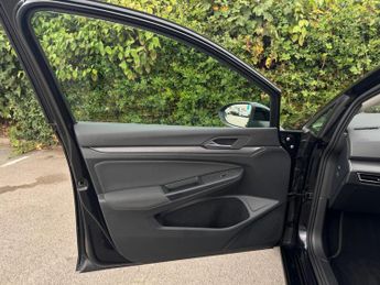 Volkswagen Golf 2.0 TDI Style DSG Euro 6 (s/s) 5dr