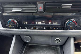 Nissan Qashqai 1.3 DiG-T MH 158 Acenta Premium 5dr Xtronic