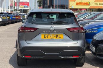 Nissan Qashqai 1.3 DiG-T MH 158 Acenta Premium 5dr Xtronic