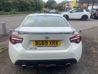 Toyota GT86 2.0 Boxer D-4S Pro Auto Euro 6 2dr