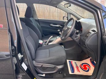 Toyota Auris 1.6 V-Matic TR 5dr