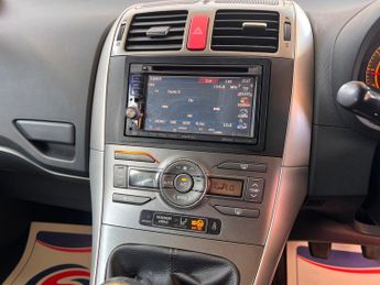 Toyota Auris 1.6 V-Matic TR 5dr