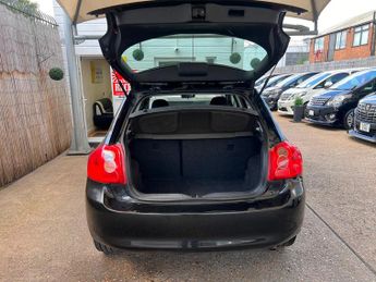 Toyota Auris 1.6 V-Matic TR 5dr