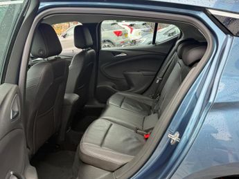 Vauxhall Astra 1.4i Turbo Elite Nav Auto Euro 6 (s/s) 5dr