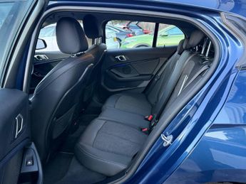 BMW 1 Series 1.5 118i Sport (LCP) DCT Euro 6 (s/s) 5dr