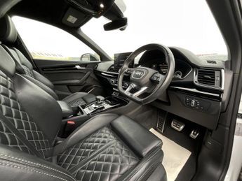 Audi Q5 S LN ED1 40TDI MHEV QUAT SA