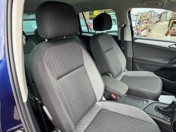 Volkswagen Tiguan 1.5 TSI EVO Match SUV 5dr Petrol DSG Euro 6 (s/s) (150 ps)