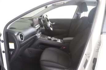 Hyundai KONA 39kWh SE Connect Auto 5dr (10.5kW Charger)