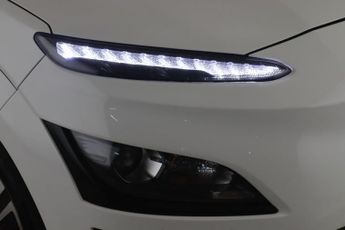 Hyundai KONA 39kWh SE Connect Auto 5dr (10.5kW Charger)
