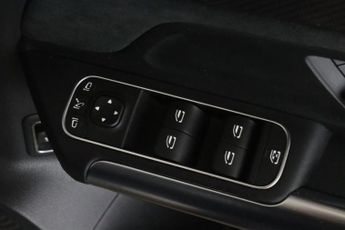 Mercedes-Benz B Class 1.3 B250e 15.6kWh AMG Line (Executive) 8G-DCT Euro 6 (s/s) 5dr