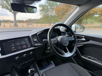 Audi A1 1.0 TFSI 25 Technik Sportback S Tronic Euro 6 (s/s) 5dr