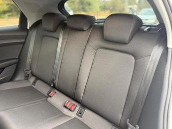 Audi A1 1.0 TFSI 25 Technik Sportback S Tronic Euro 6 (s/s) 5dr