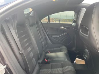 Mercedes-Benz CLA 2.1 CLA220d Sport Coupe 7G-DCT Euro 6 (s/s) 4dr