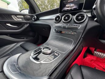 Mercedes-Benz GLC 3.0 GLC350d V6 AMG Line (Premium) Coupe G-Tronic+ 4MATIC Euro 6 