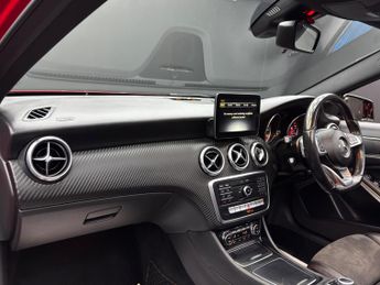 Mercedes-Benz A Class 1.6 A180 AMG Line (Executive) 7G-DCT Euro 6 (s/s) 5dr