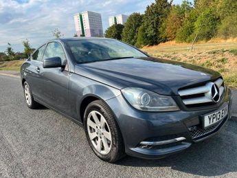 Mercedes C Class 2.1 C220 CDI BlueEfficiency Executive SE G-Tronic+ Euro 5 (s/s) 