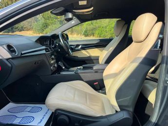 Mercedes-Benz C Class 2.1 C220 CDI BlueEfficiency Executive SE G-Tronic+ Euro 5 (s/s) 