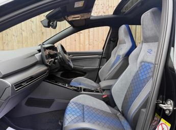 Volkswagen Golf 2.0 TSI R Black Edition DSG 4Motion Euro 6 (s/s) 5dr