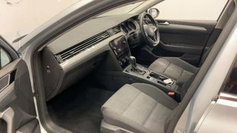 Volkswagen Passat 1.5 TSI EVO SE Nav DSG Euro 6 (s/s) 5dr