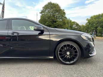 Mercedes-Benz A Class 2.1 A200d AMG Line (Premium) 7G-DCT Euro 6 (s/s) 5dr