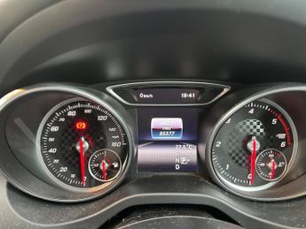 Mercedes-Benz A Class 2.1 A200d AMG Line (Premium) 7G-DCT Euro 6 (s/s) 5dr
