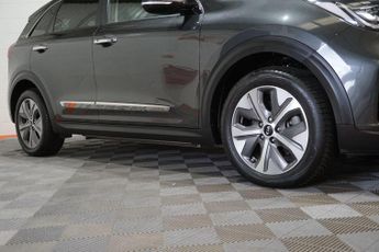 Kia Niro 64kWh 4+ Auto 5dr