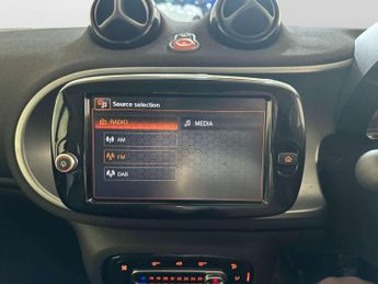 Smart fortwo 17.6kWh Pulse Premium Coupe 2dr Electric Auto (22kW Charger) (82