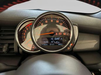 MINI Convertible 1.5 Cooper Sport Convertible 2dr Petrol Manual Euro 6 (s/s) (136