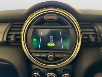 MINI Convertible 1.5 Cooper Sport Convertible 2dr Petrol Manual Euro 6 (s/s) (136