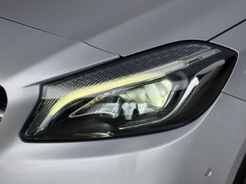 Mercedes-Benz A Class 2.1 A200d Sport (Premium) Hatchback 5dr Diesel 7G-DCT Euro 6 (s/