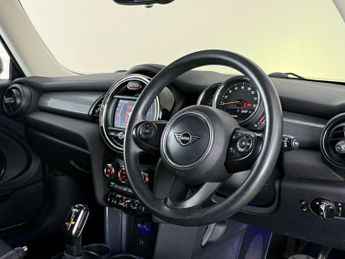 MINI Hatch 1.5 Cooper Classic Hatchback 3dr Petrol Steptronic Euro 6 (s/s) 