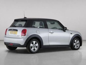 MINI Hatch 1.5 Cooper Classic Hatchback 3dr Petrol Steptronic Euro 6 (s/s) 