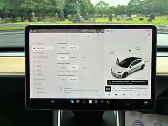 Tesla Model 3 (Dual Motor) Long Range Auto 4WDE 4dr