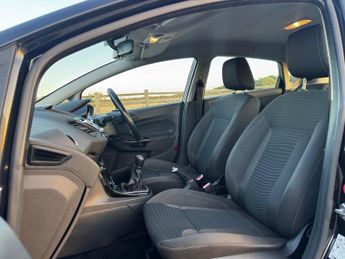 Ford Fiesta 1.0T EcoBoost Zetec Euro 6 (s/s) 5dr