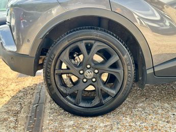 Toyota C-HR 1.8 VVT-h Dynamic CVT Euro 6 (s/s) 5dr