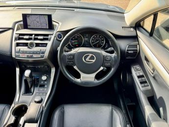 Lexus NX 2.5 300h Luxury E-CVT 4WD Euro 6 (s/s) 5dr