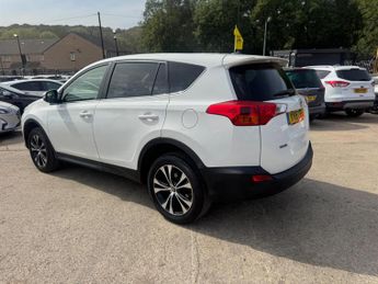 Toyota RAV4 2.0 D-4D Icon 2WD Euro 5 (s/s) 5dr