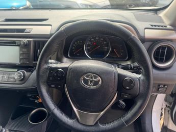 Toyota RAV4 2.0 D-4D Icon 2WD Euro 5 (s/s) 5dr