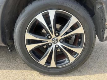 Toyota RAV4 2.0 D-4D Icon 2WD Euro 5 (s/s) 5dr