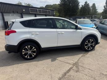 Toyota RAV4 2.0 D-4D Icon 2WD Euro 5 (s/s) 5dr