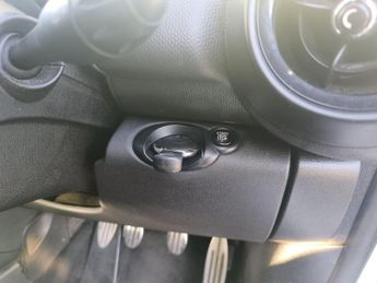 MINI Countryman 2.0 Cooper SD Euro 5 (s/s) 5dr