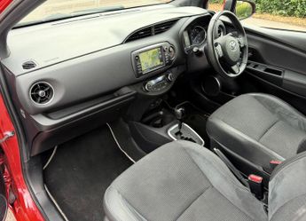 Toyota Yaris 1.5 VVT-h Excel E-CVT Euro 6 (s/s) 5dr (15in Alloy)