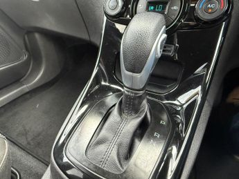 Ford Fiesta 1.0T EcoBoost Titanium Powershift Euro 6 5dr