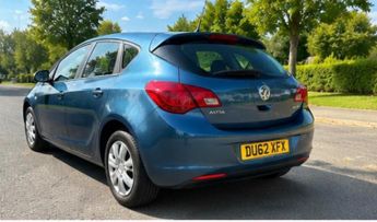 Vauxhall Astra 1.6 16v Exclusiv Auto Euro 5 5dr