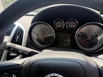 Vauxhall Astra 1.6 16v SRi Auto Euro 5 5dr