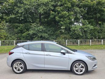 Vauxhall Astra 1.6 CDTi ecoTEC BlueInjection SRi Euro 6 5dr